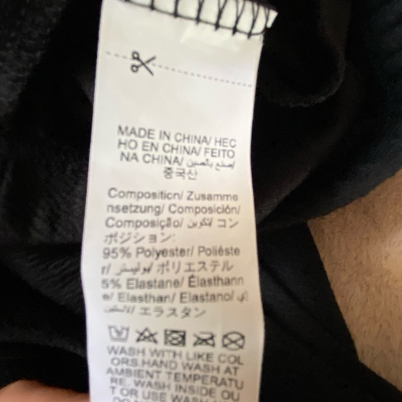 SHEIN EMERY ROSE Plus Solid Capris Pants - Picture 12 of 12